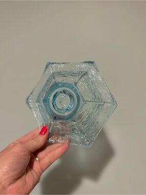 Vintage L.E. Smith Ice Blue glass candle holder